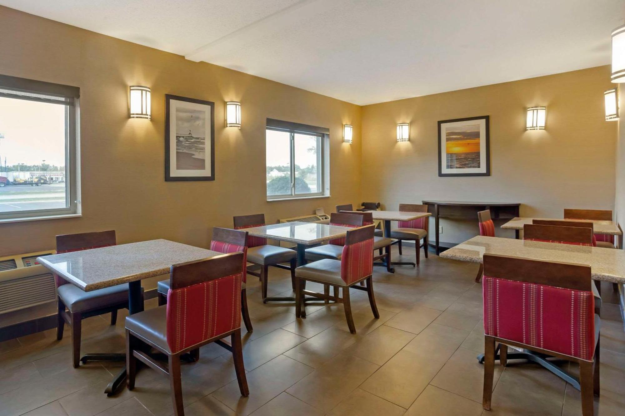 Comfort Inn Hobart - Merrillville Eksteriør bilde